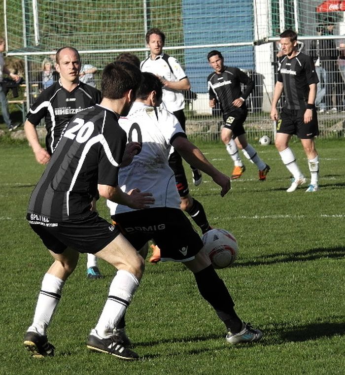 21_4_2012 fclangenegg fc sulzberg75.jpg