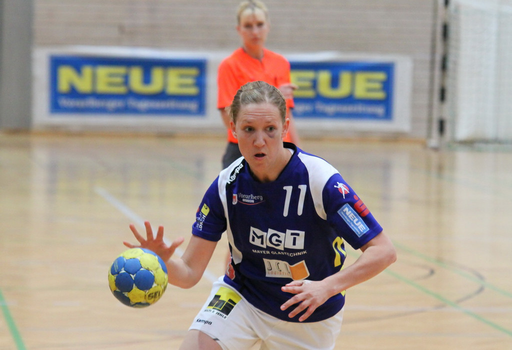 Handball Damen FK 2012 012.jpg