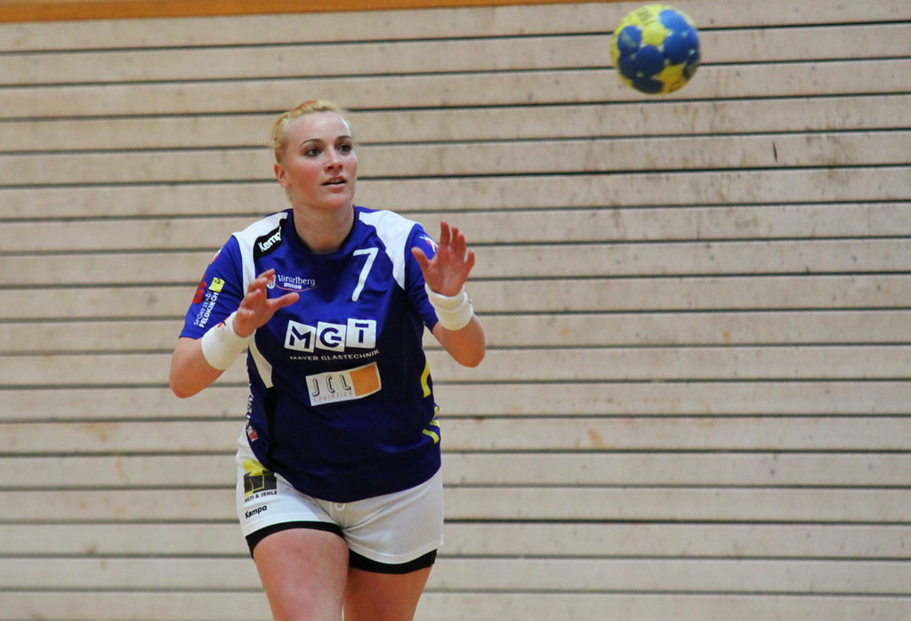 Handball Damen FK 2012 030.jpg