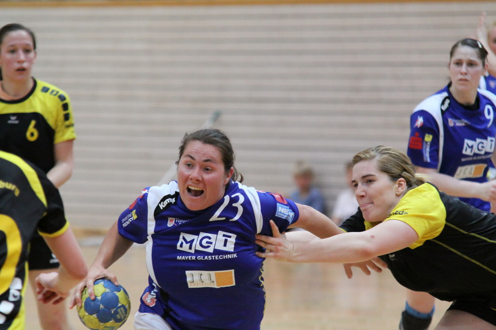 Handball Damen FK 2012 070.jpg