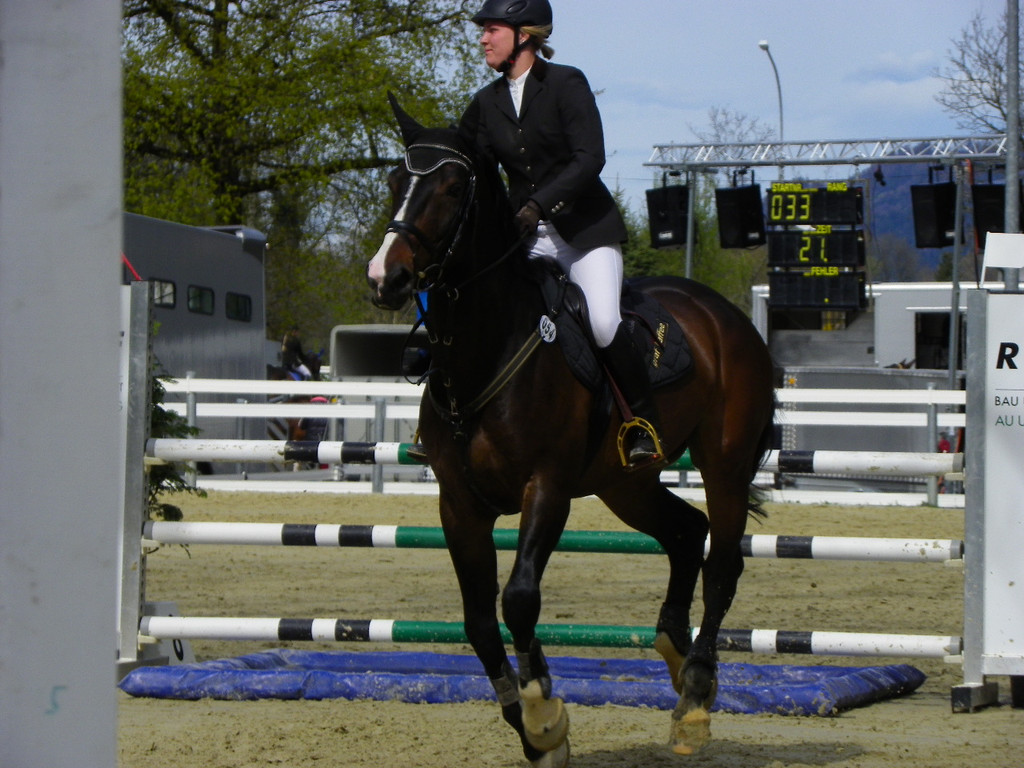 114_4317_JPG-1335653130