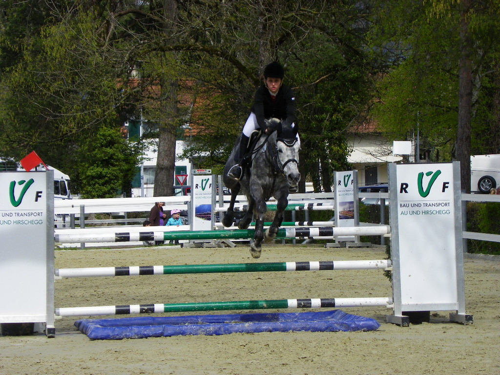 114_4330_JPG-1335653188