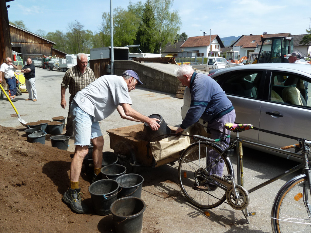 Erdenaktion 2012-6.jpg