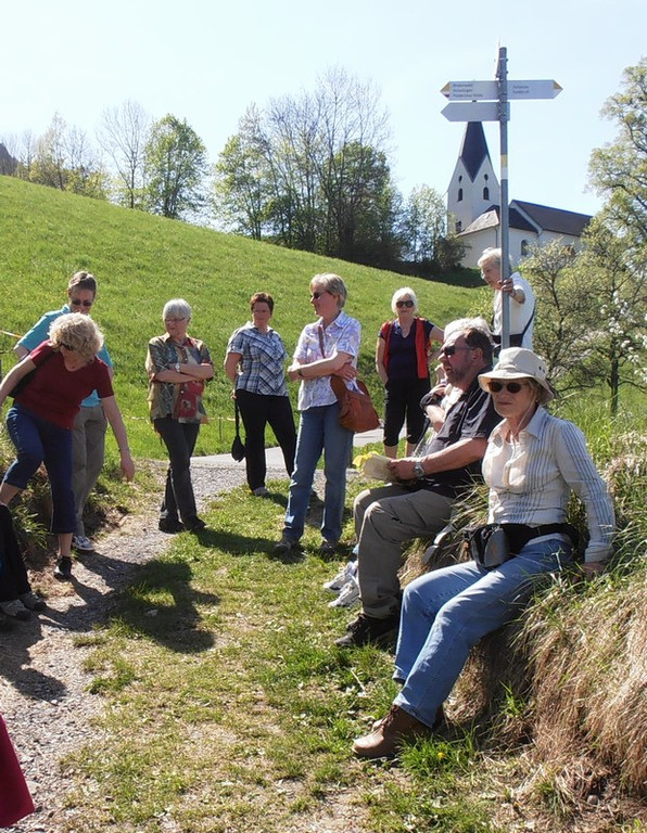 mini-LesewanderungGruppe03_jpg-1335729916