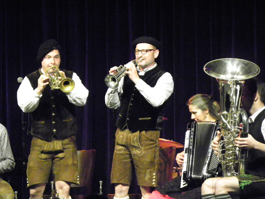 114_4637_JPG-1335742829