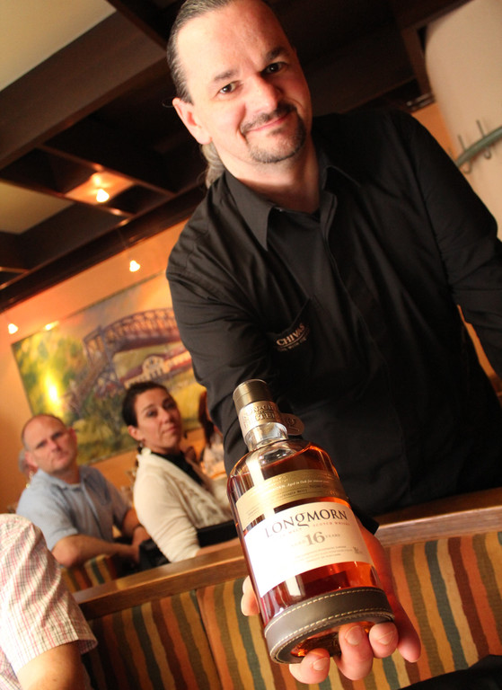 Whiskyverkostung Montfort 2.jpg