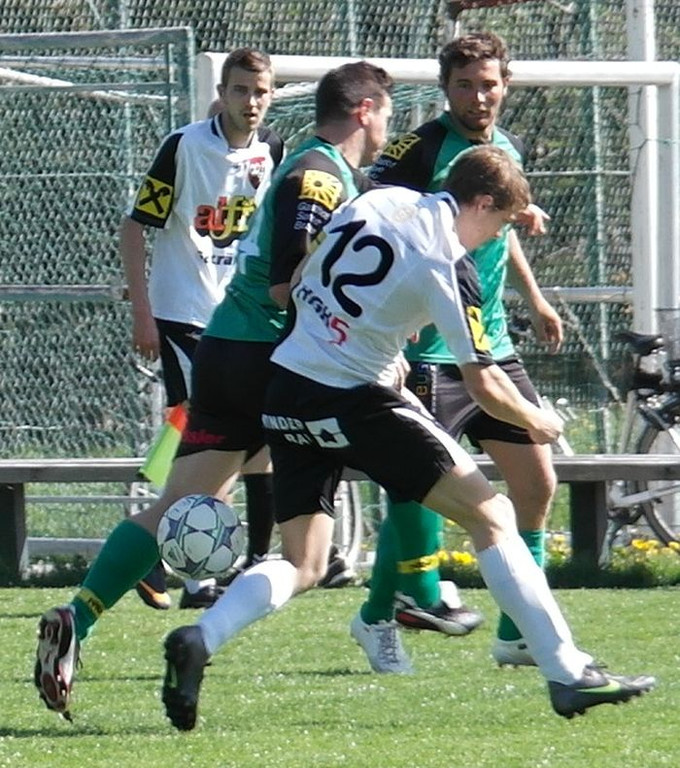 28_4_2012 Fertige Bilder FC Lingenau FC Bezau4.jpg
