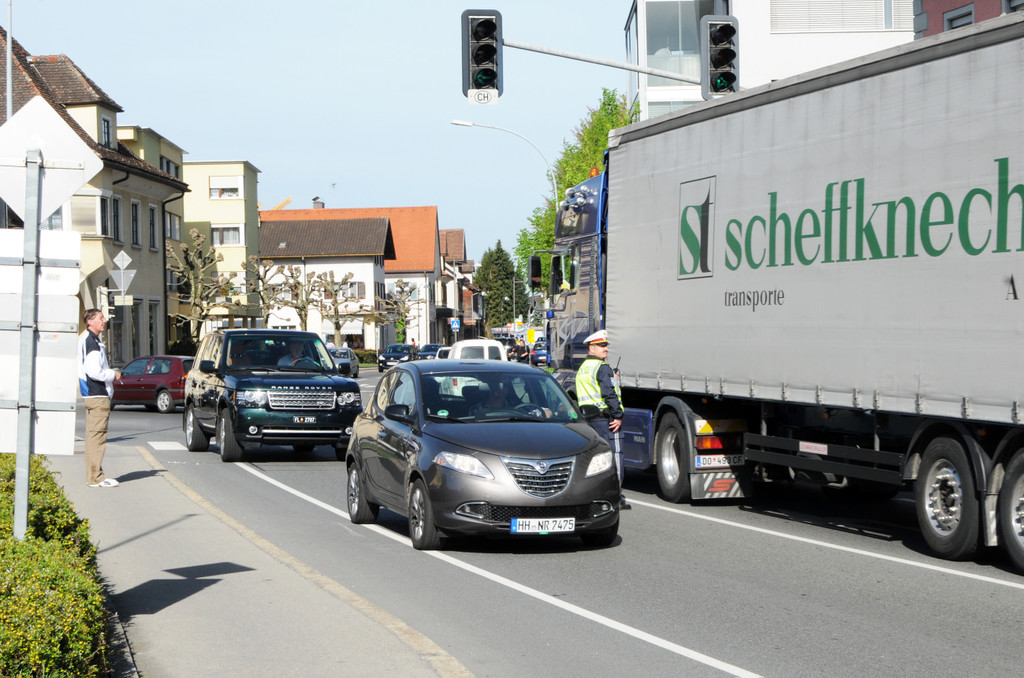 Stau H__chst 30_04_2012 18_jpg-1335776356