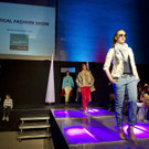Vertical_Show_2012_HKR7084.jpg