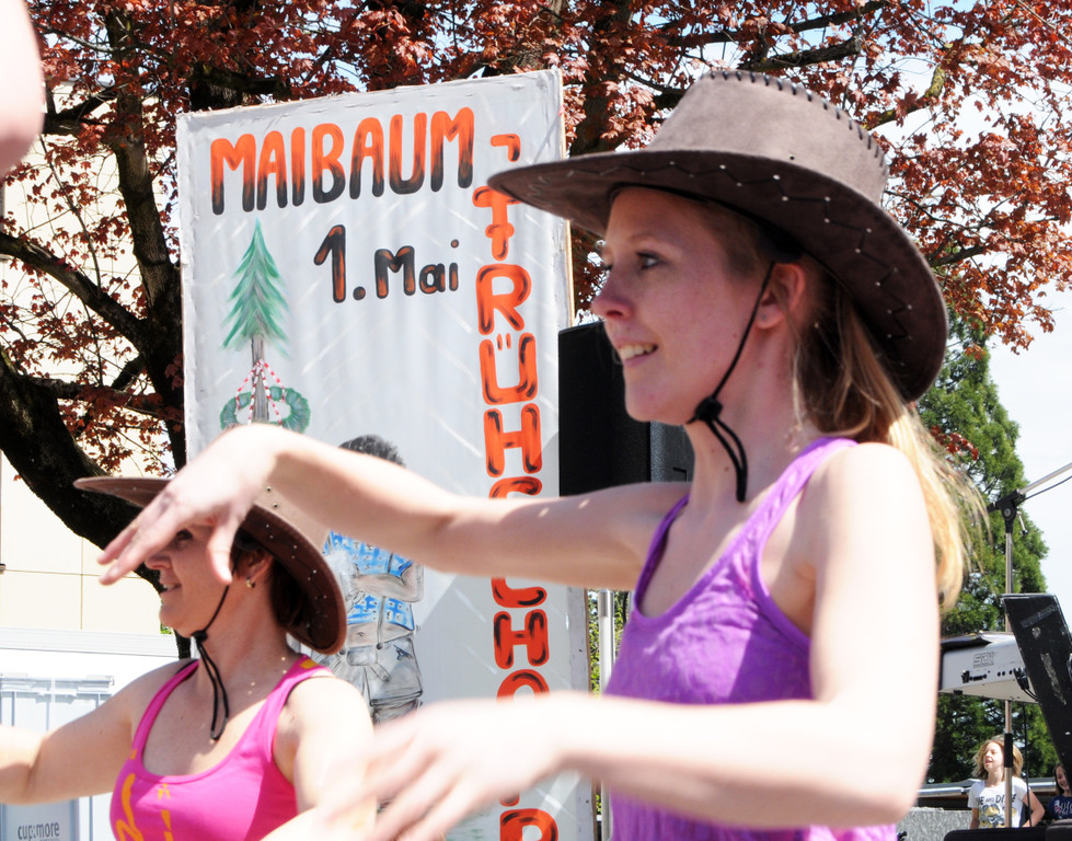 Maibaum H__chst 01_05_2012 103_jpg-1335897469