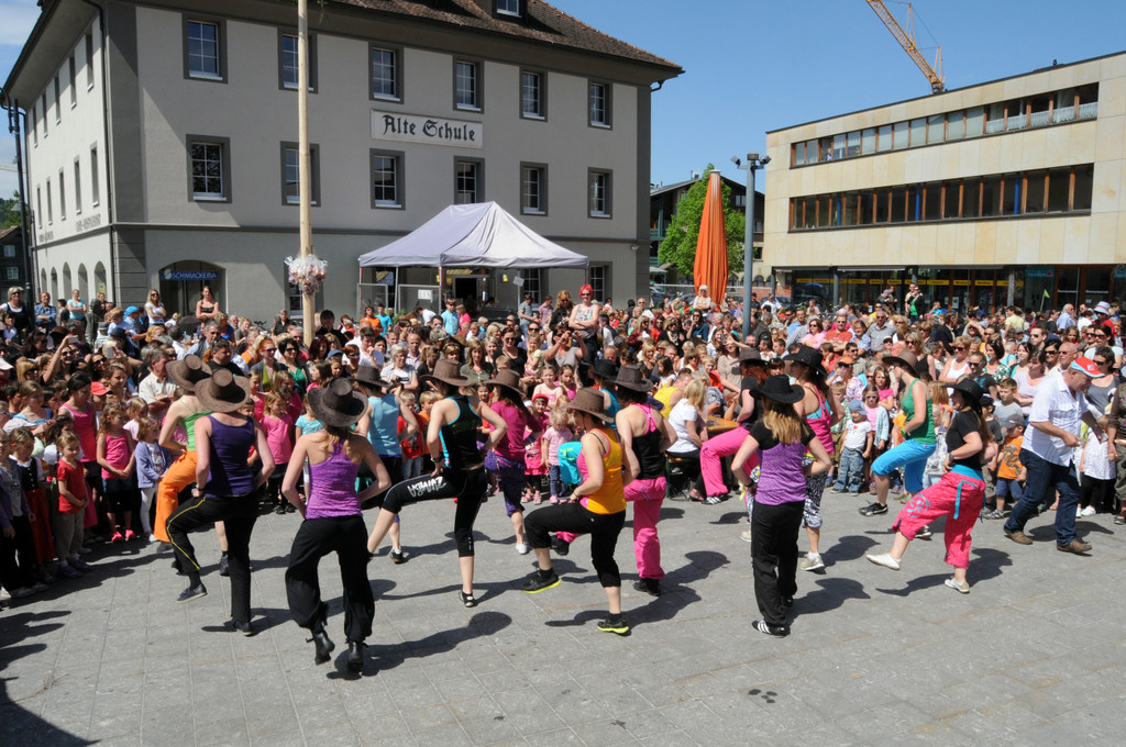 Maibaum H__chst 01_05_2012 107_jpg-1335897506