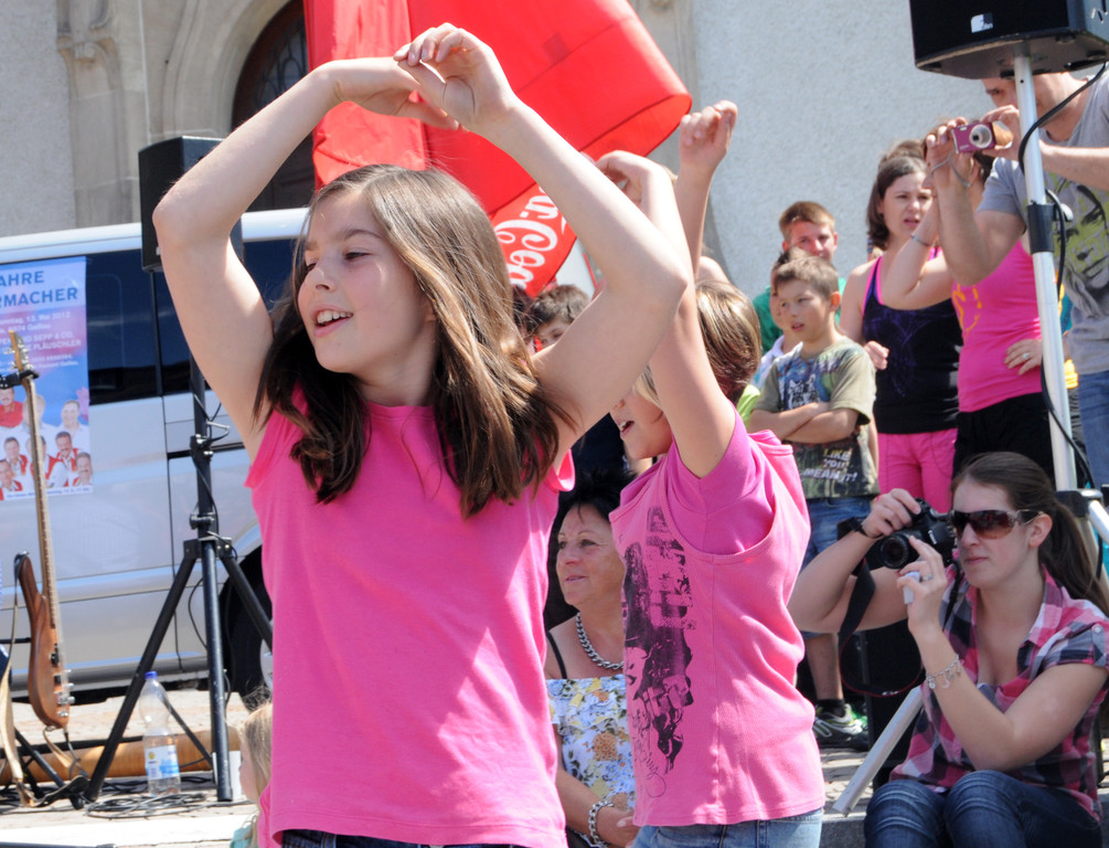 Maibaum H__chst 01_05_2012 141_jpg-1335897610