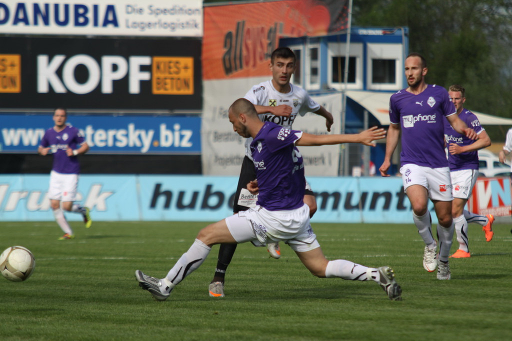 Dornb_ Kufst_ A_ A_ - A_ Salzb 2012 375.jpg
