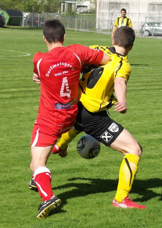 1_5_2012 FC Langen FC Krumbach28.jpg