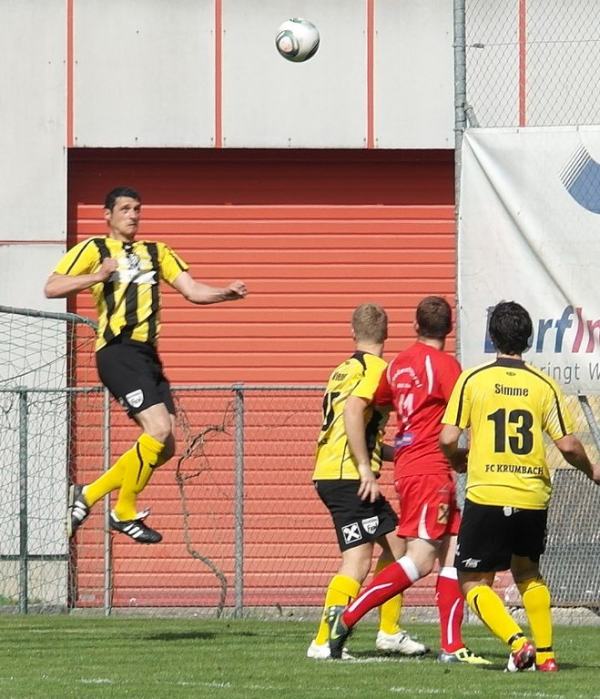 1_5_2012 FC Langen FC Krumbach3.jpg