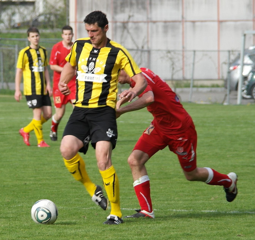 1_5_2012 FC Langen FC Krumbach72.jpg