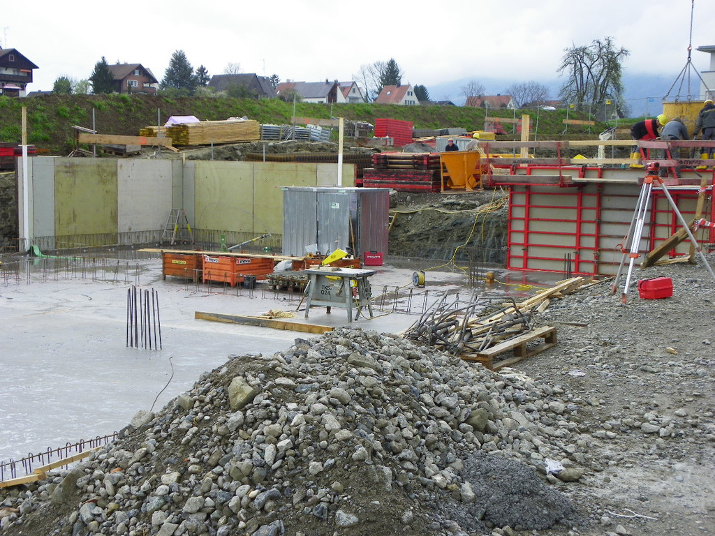 114_3216_JPG-1336088408