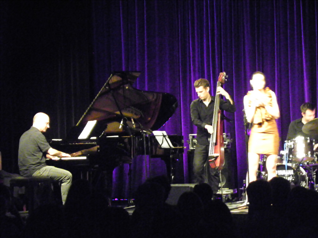 114_5079_JPG-1336088988