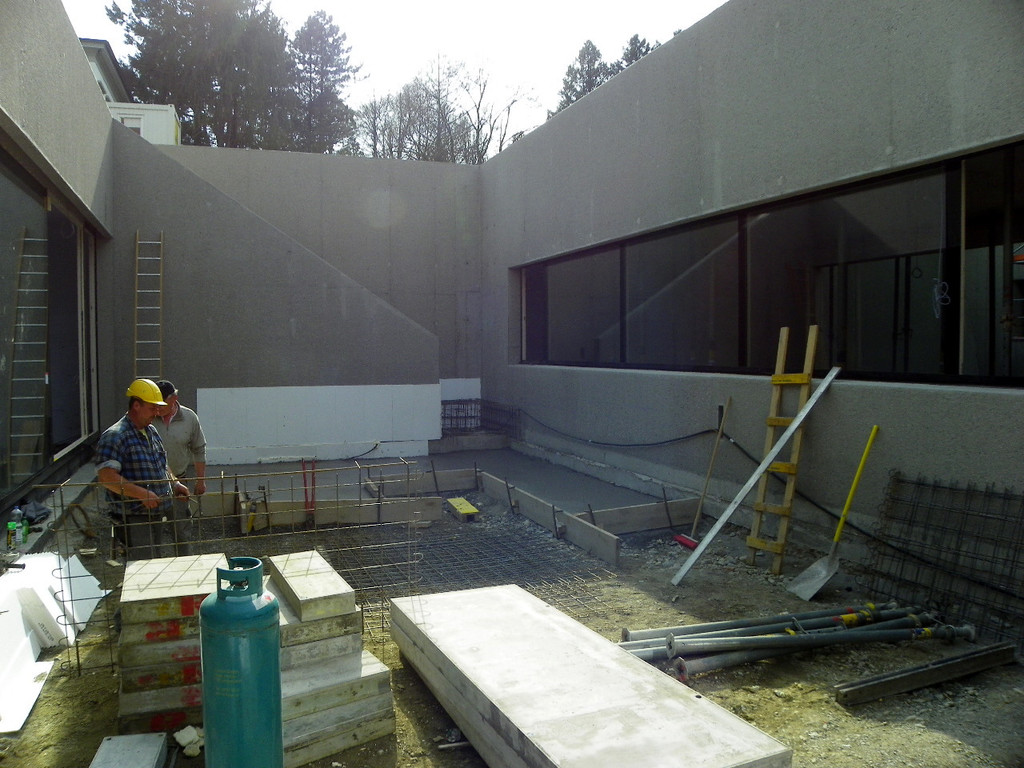 114_2567_JPG-1336090165