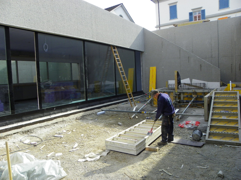 114_2569_JPG-1336090177