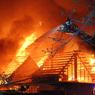 Großbrand beim Kloster Mehrerau in Bregenz: Drei Gebäude niedergebrannt