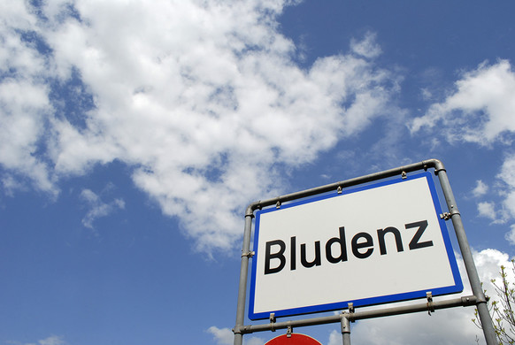 Ortstafel Bludenz - Himmel - 160 - Copyright by Gerhard Scopoli.jpg