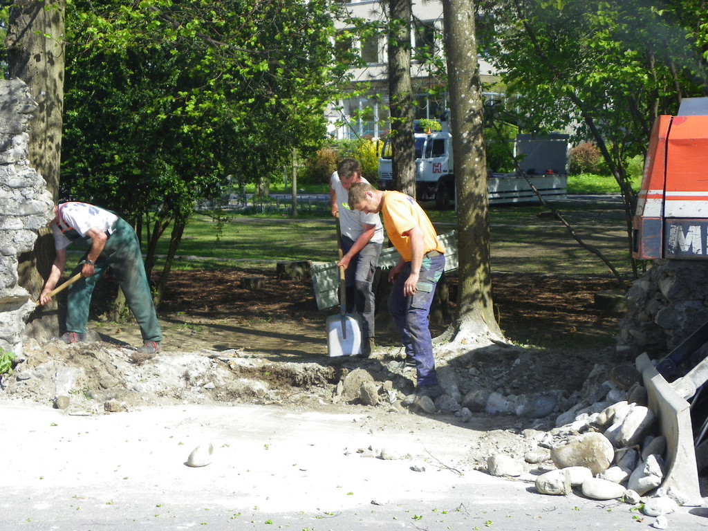 114_4988_JPG-1336204198