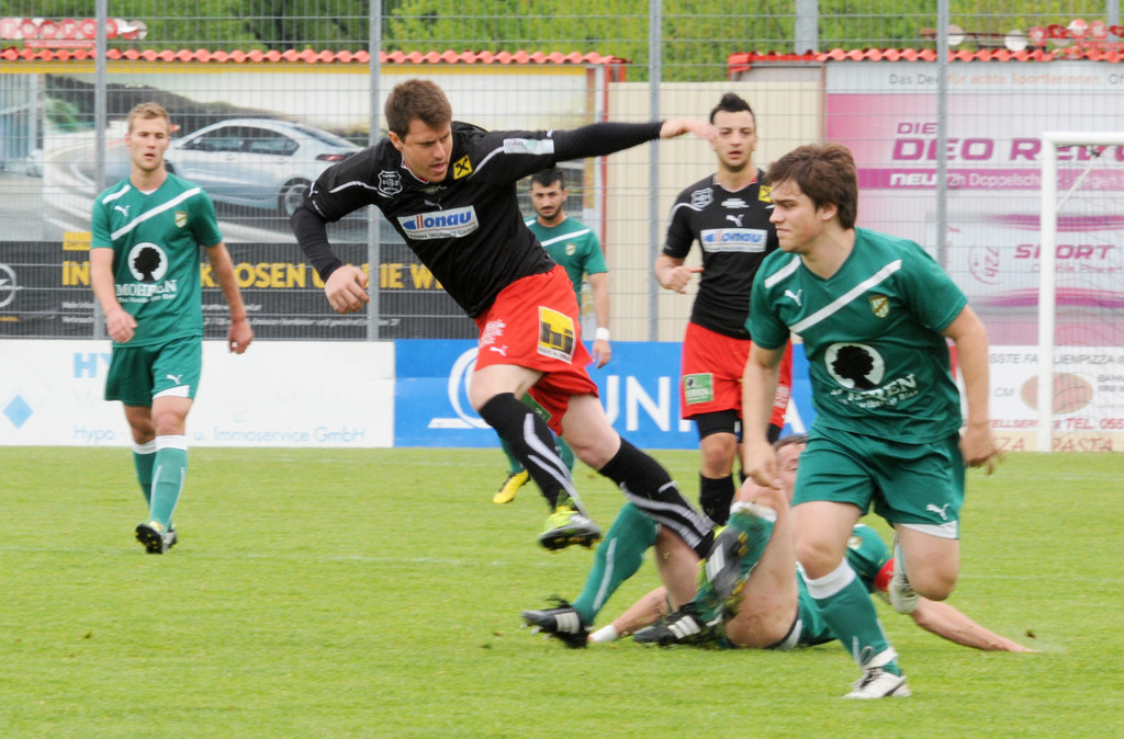 Viktoria-Sieg 06_05_2012 72_jpg-1336311942