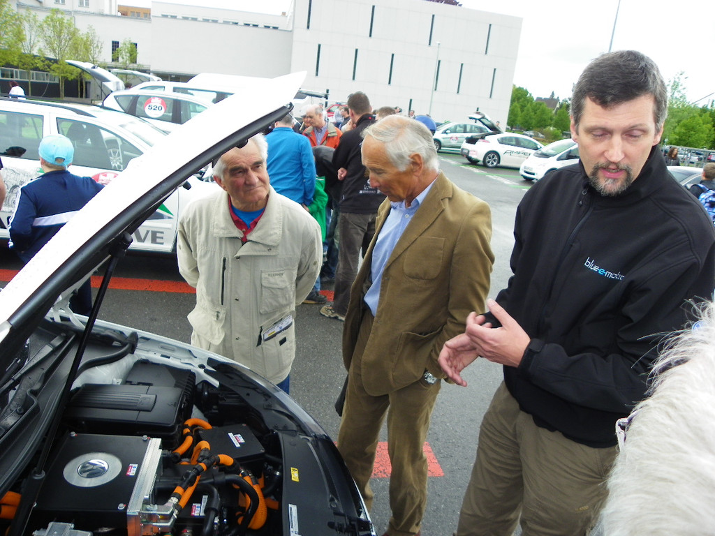 114_6130_JPG-1336319503