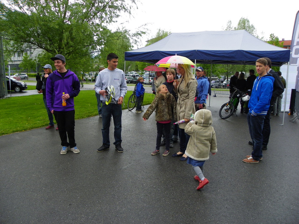 114_6086_JPG-1336319441