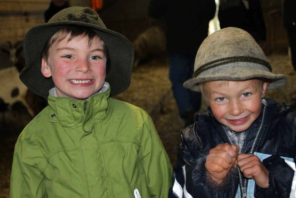 Simon und Peter Ziegenausst__JPG-1336327260