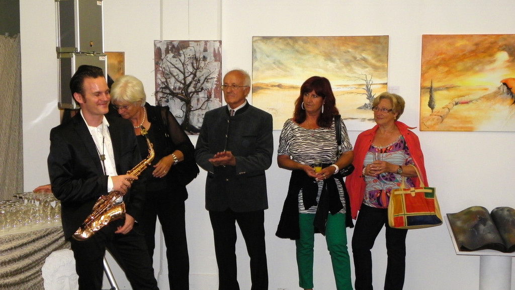 114_6371_JPG-1336348332