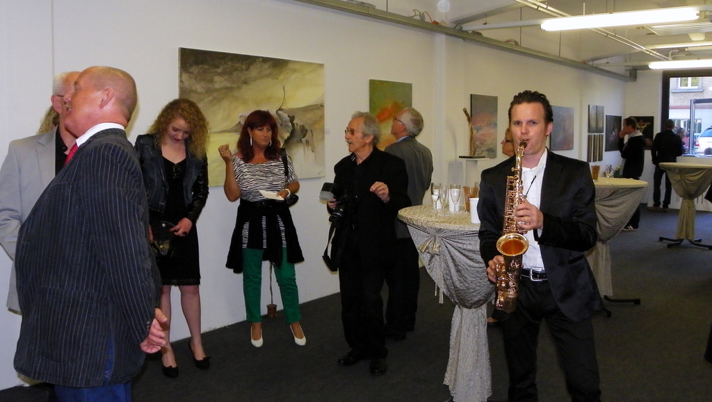 114_6403_JPG-1336349008