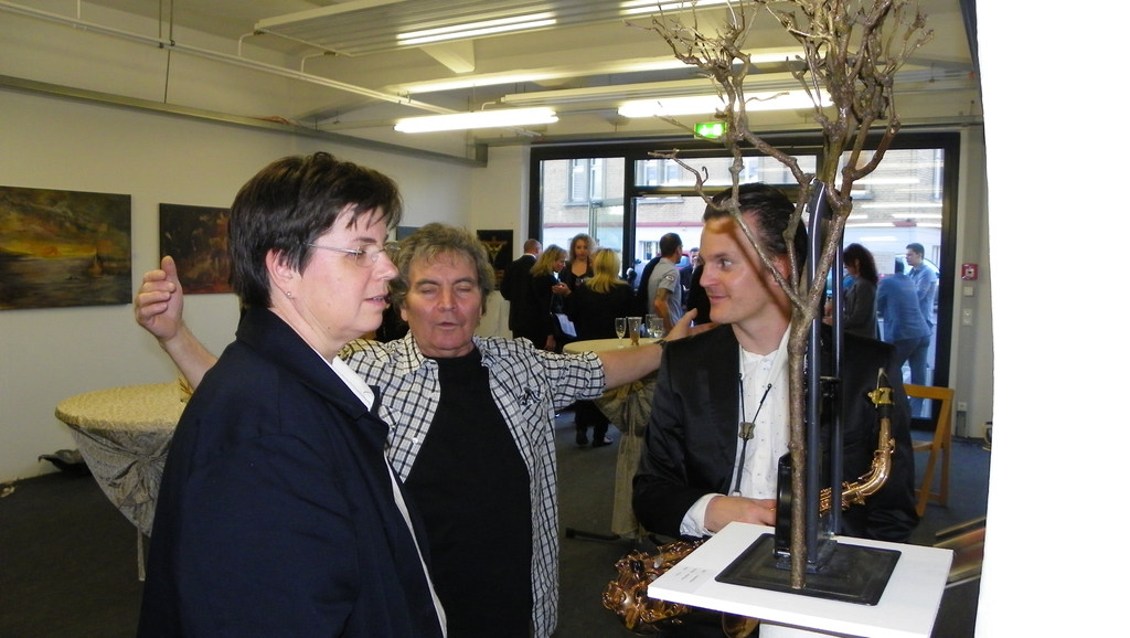 114_6407_JPG-1336349117