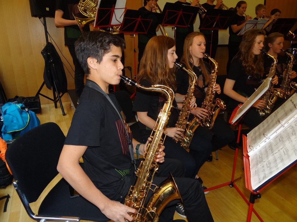 MMS Big Band_VHotz _18__JPG-1336374869