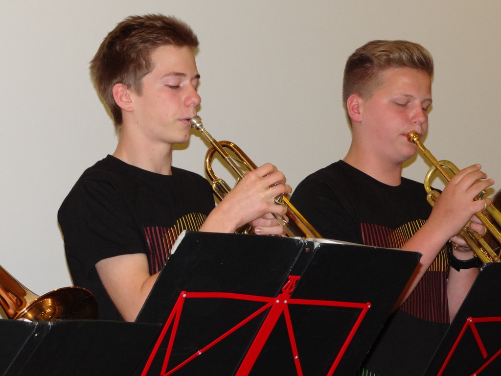 MMS Big Band_VHotz _22__JPG-1336374926