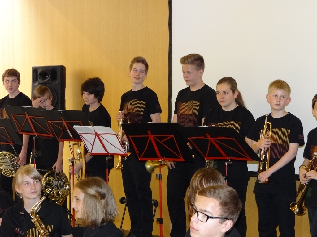 MMS Big Band_VHotz _4__JPG-1336375152