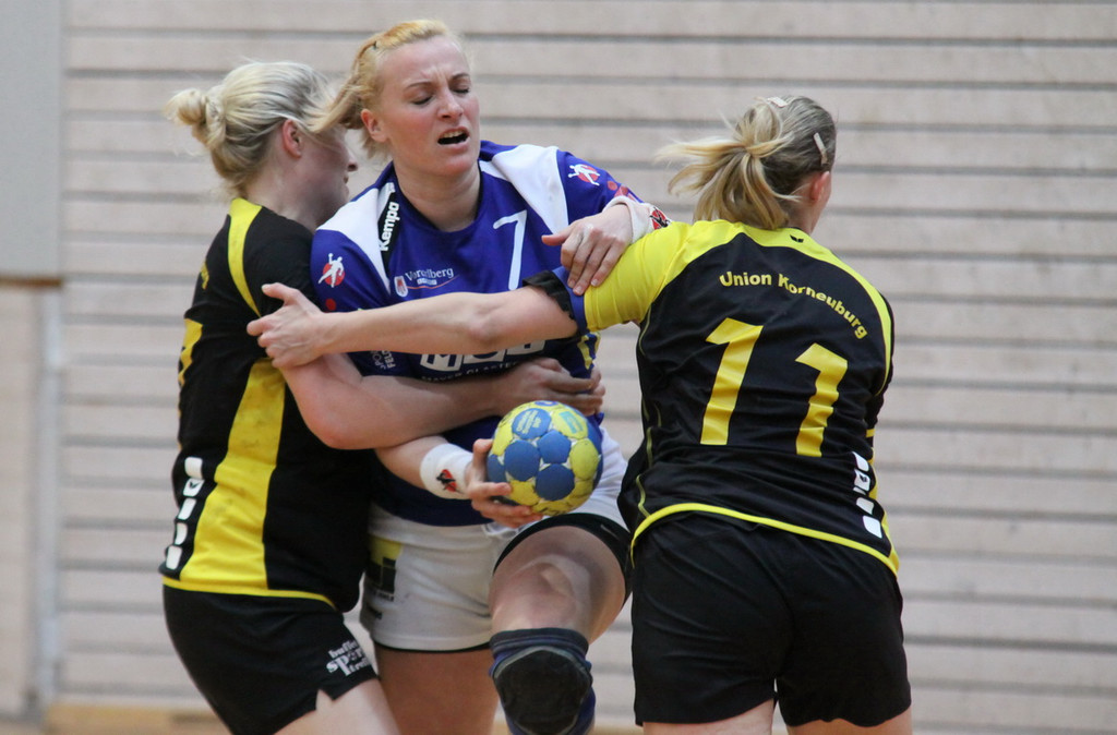 Handball Damen FK 2012 010.jpg