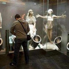 mannequinbathroom.jpg