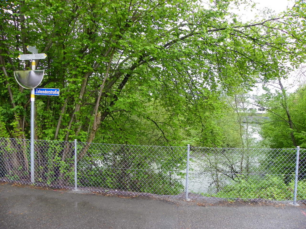 114_6064_JPG-1336603823