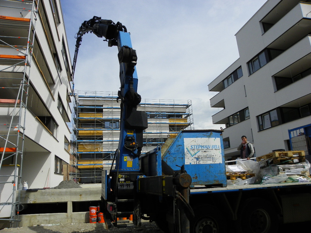 114_3633_JPG-1336604452