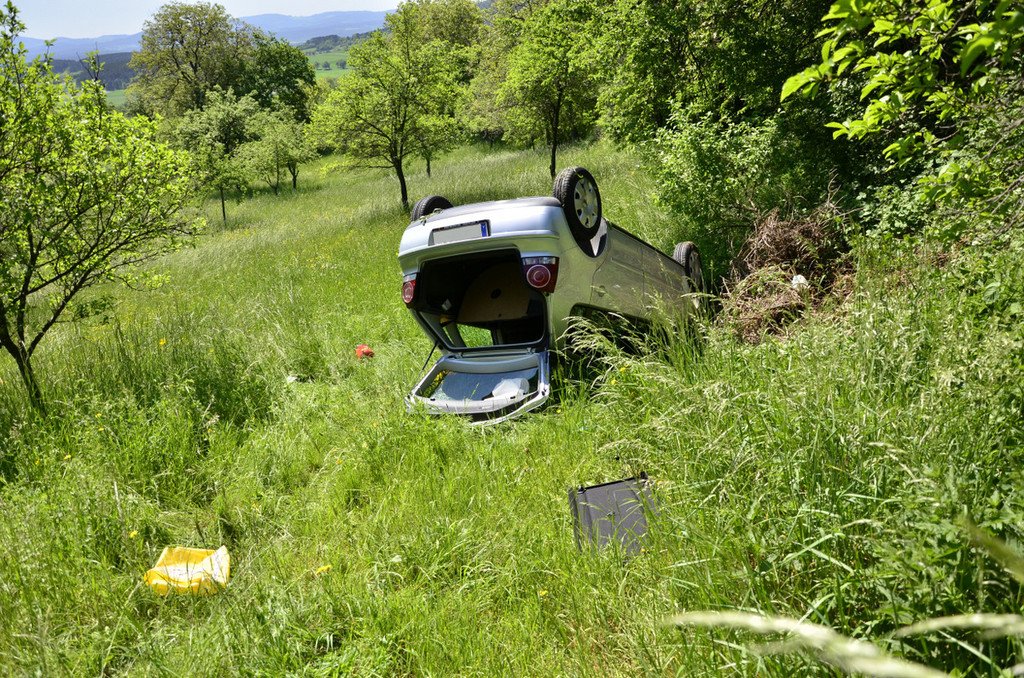 2012-05-11_Fahrzeugbergung_Flatz-2.JPG
