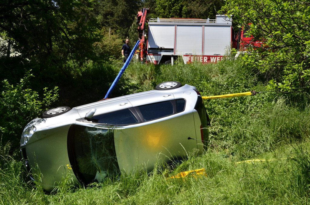 2012-05-11_Fahrzeugbergung_Flatz-7.JPG