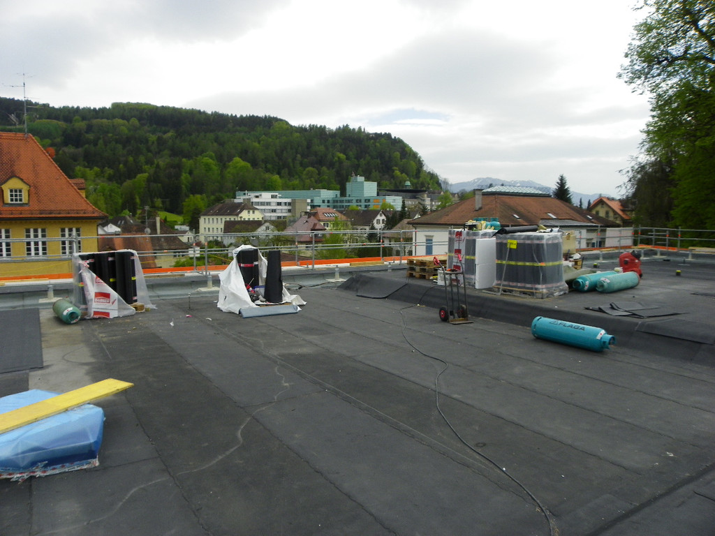 114_5295_JPG-1336772165