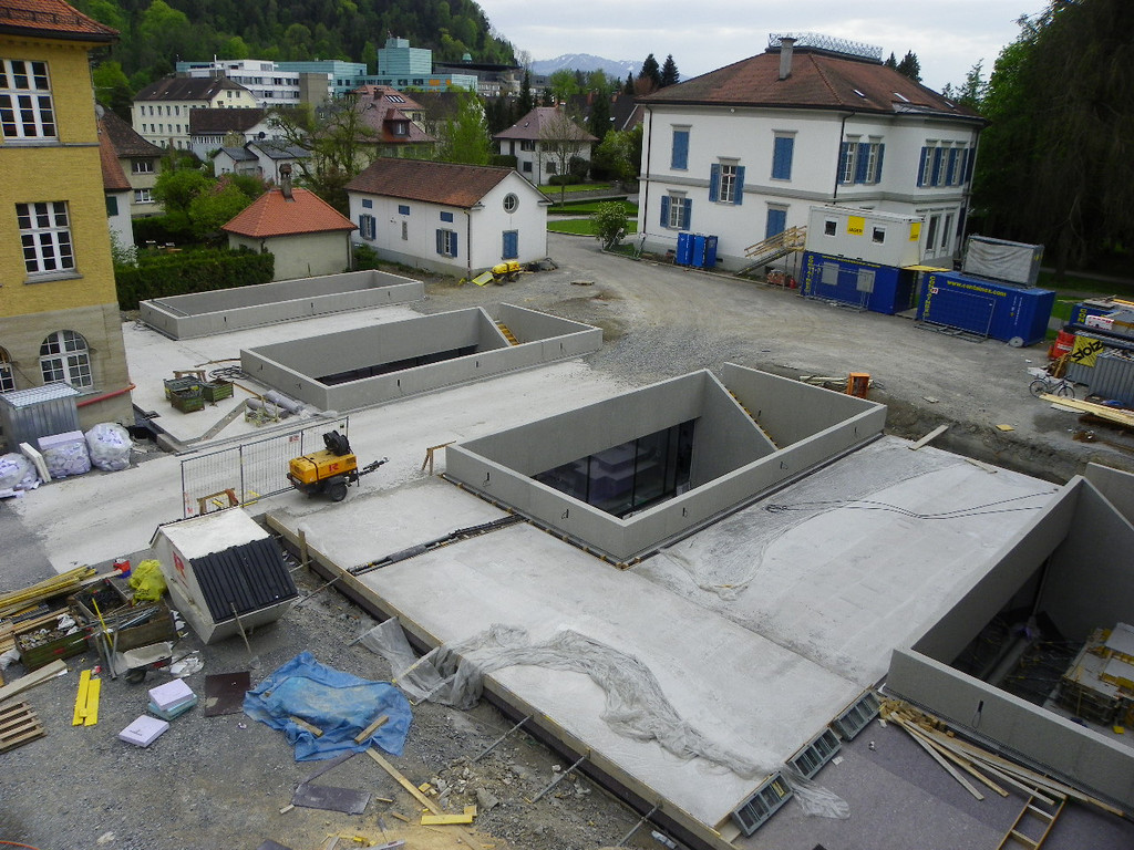 114_5298_JPG-1336772171