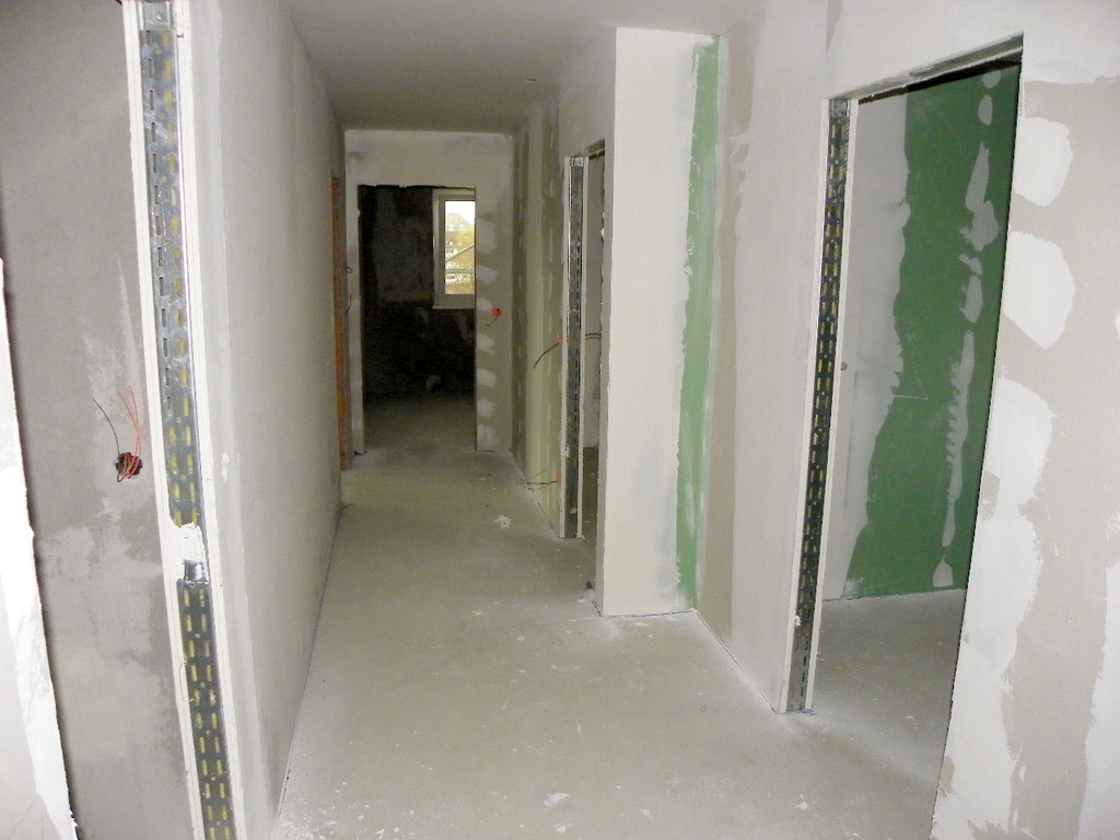 114_2852_JPG-1336772404