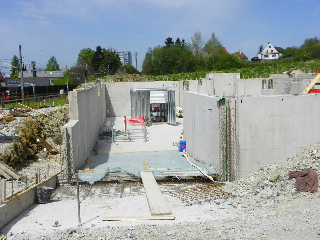 114_4711_JPG-1336777998