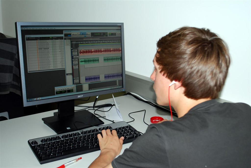 Foto5_Workshop_Tonstudio _Mittel_.JPG