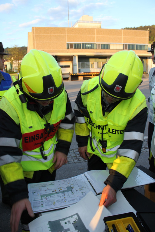 Feuerwehr Kreisuebung RUPP Areal 2012 _40__jpg-1336814990