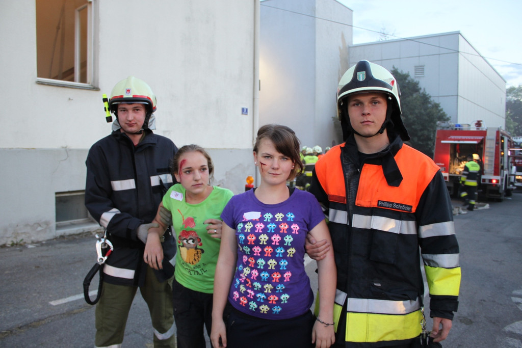 Feuerwehr Kreisuebung RUPP Areal 2012 _20__jpg-1336814894